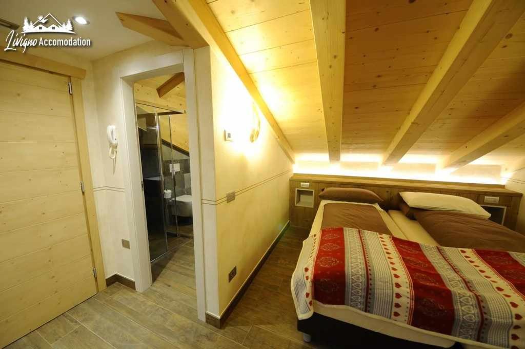 Alpen Flower By Livigno Accomodation Номер фото